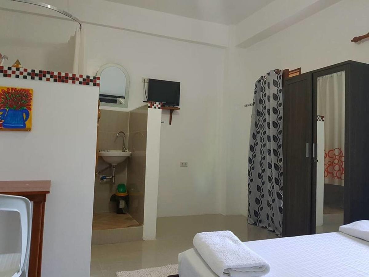 Hangout Beach Resort Caticlan Dış mekan fotoğraf