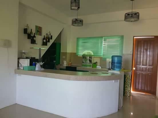 Hangout Beach Resort Caticlan Dış mekan fotoğraf